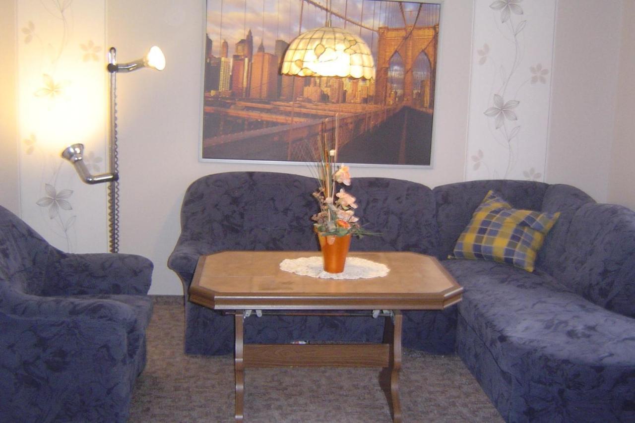 Ferienhaus Fam. Gottbehuet Oberweid Exteriör bild